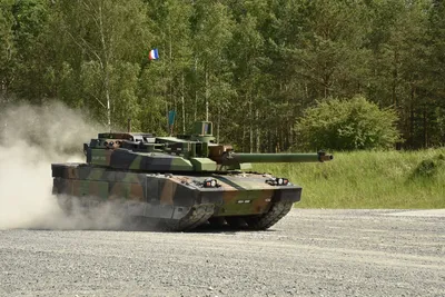 Рогов сообщил о захвате французского танка в Запорожье — РБК