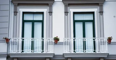 Французский балкон в Киеве. Выгодные цены на французские окна - ЕвроОкна