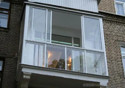Остекление балкона в хрущевке в СПб и ЛО, цена от пола до потолка на  остекление
