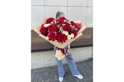 Купить большой красивый букет цветов в Минске с бесплатной доставкой