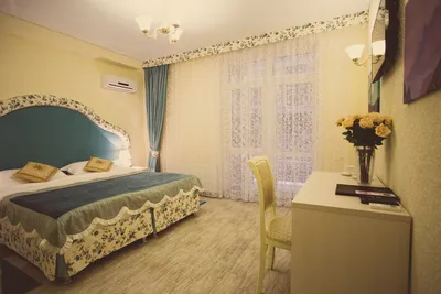 Отель Французский Квартал * (Витязево, Россия), забронировать тур в отель –  цены 2024, отзывы, фото номеров, рейтинг отеля.