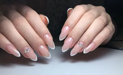 Акриловый френч - Студия красоты \"NailsProfi\"