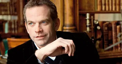 Garou очарован Петербургом, а некоторые зрители - разочарованы концертом -  27 мая 2004 - Фонтанка.Ру