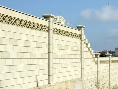 Забор из француза, французского камня в Севастополе купить цена фото