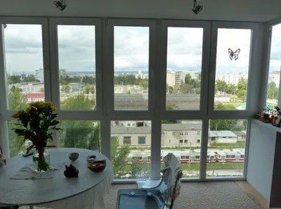 Французское остекление балкона и лоджии - закажите установку по лучшей цене  в Барнауле от компании \"FOGEL\"