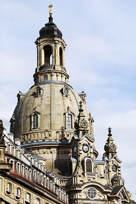 Фрауэнкирхе (Церковь Богородицы), Германия, Дрезден. - «Фрауэнкирхе -  церковь восставшая из руин. Дрезден сверху. » | отзывы