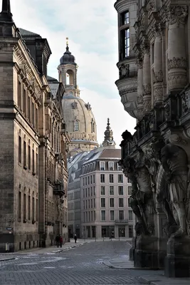 Церковь Фрауэнкирхе (Frauenkirche)