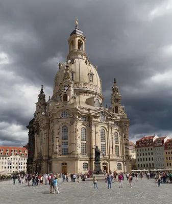 Церковь Фрауэнкирхе (Frauenkirche)