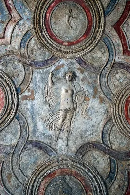 A well-preserved Roman fresco recently unearthed in Pompeii. : r/midjourney