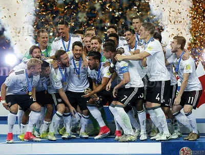 Германия вернулась в футбол через 10 лет после начала войны. То же ждет и  Россию - Delfi RUS