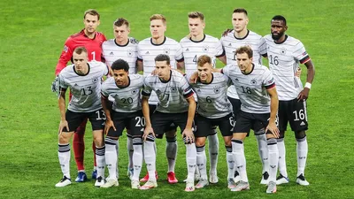 В Немецком футбольном союзе объяснили акцию игроков сборной Германии с  закрытыми ртами перед матчем с Японией. Спорт-Экспресс