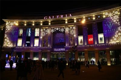 https://www.tripadvisor.ru/Attraction_Review-g298507-d4814293-Reviews-Galeria_Shopping_Mall-St_Petersburg_Northwestern_District.html