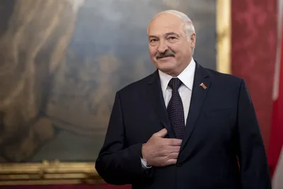 Из Чаус обратились к Лукашенко: в общежитии, где живет ребенок, рушится  стена | Новости Беларуси | euroradio.fm