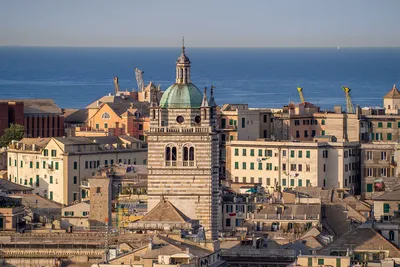 Генуя фото города