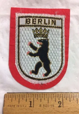 Vintage DDR Berlin East Germany Bear Motif Capital City Crest Tourist Pin  Badge | eBay