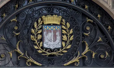 Париж, герб Парижа, герб