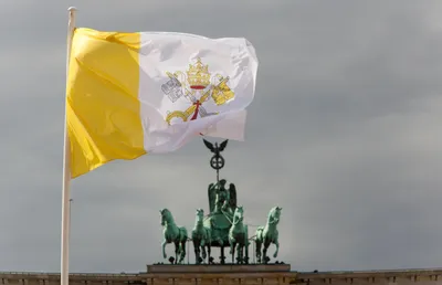 Герб Украины в Ватикане? - Авторские экскурсии в Риме