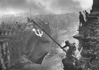 Падение Германии в 1945 году - Фотохронограф
