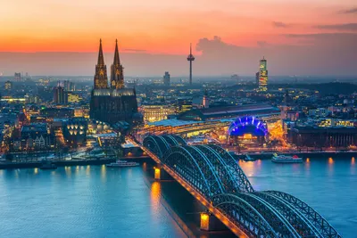 One Day in Cologne, Germany — Two Parts Italy