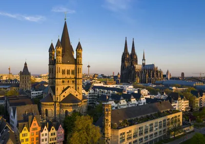 Cathedrals and Colour – A Day Trip in Cologne, Germany - Everything Zoomer