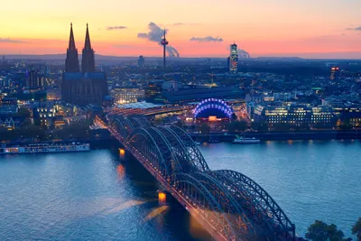 How to see and experience Cologne (Spoiler: don't)