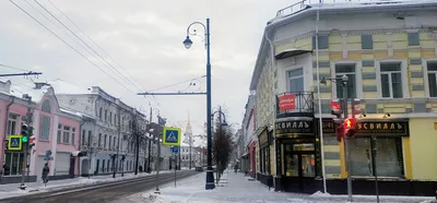 Фонтан гелиевых воздушных шаров Голливуд с доставкой в Челябинске