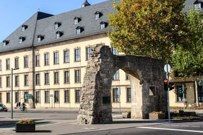 Хранилище с видом старого города Fulda Редакционное Фото - изображение  насчитывающей почта, мало: 183548241