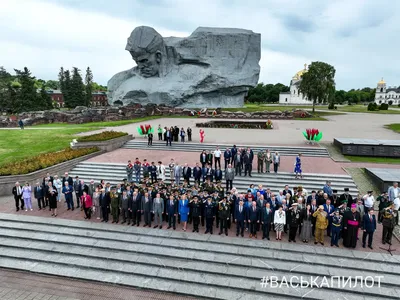 Мемориальный комплекс Брестская крепость — герой - Брест Экскурс