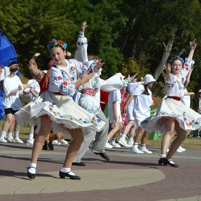 Московский кремль. Фрагмент в городском парке. Город Гомель, Белоруссия  Stock-Foto | Adobe Stock