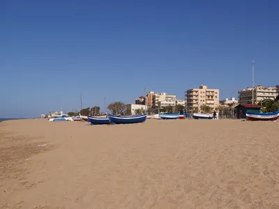 Город Калелья - Барселона, Испания: фото, как добраться, пляжи, отели,  отзывы - 2024