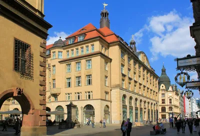 Немецкий язык - 📜 Прекрасный город Лейпциг (Leipzig) возник на месте  славянского поселения, в котором жили потомки сербов. Как именно оно  называлось до сих пор остается спорным вопросом: Липцк, Липц или Липцик.