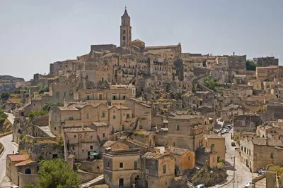 Панорамный вид на древний город Матера, Южная Италия Стоковое Фото -  изображение насчитывающей церковь, собор: 147201276
