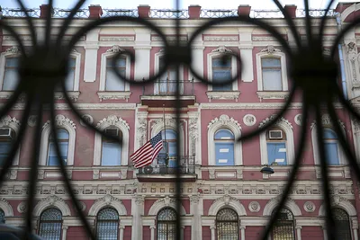 Посольство США поставило россиян в неловкое положение // Видео НТВ