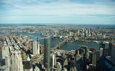 Город Нью-Йорк: взгляд снизу вверх