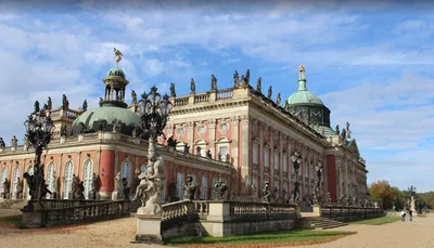 Новый дворец (Потсдам) — Википедия