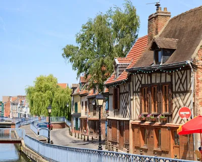 10 самых красивых маленьких городов Франции | AD Magazine