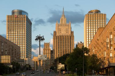 File:Moscow, Smolenskaya Street, former Hotel Belgrad reconstruction  (30635016603).jpg - Wikimedia Commons