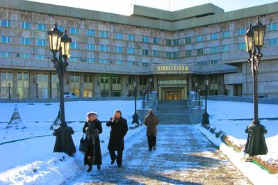 Выездная регистрация брака в парке гостиницы Даниловская