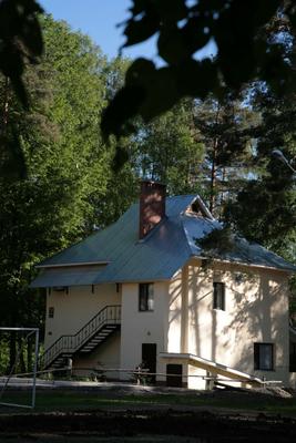 Загородный отель Регина в Петровском посреди хвойного леса - сеть отелей  Регина