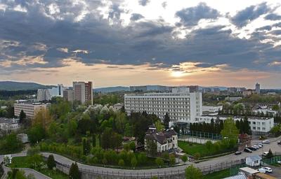 Гостиницы г.Москва возле стации метро Окская (Россия)