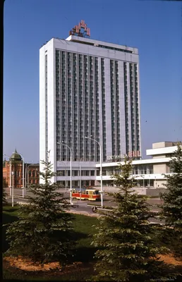 Файл:Гостиница «Венец» (1) (Ульяновск).jpg — Википедия