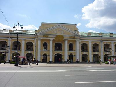 О Петербурге - Гостиный двор в Петербурге