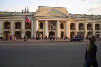 Большой Гостиный двор. Санкт-Петербург