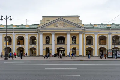 Большой Гостиный двор. Санкт-Петербург