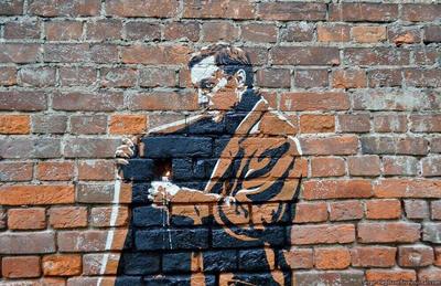 Нарисуют — будем жить: более 20% фасадов Москвы украсят граффити | Статьи |  Известия