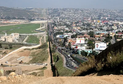 Граница мексики и США фото фотографии