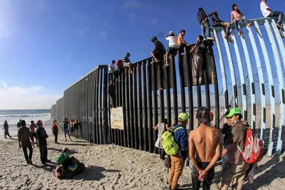 Граница между Мексикой и США - Фотохронограф