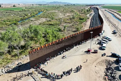 Дональд Трамп не сможет построить стену на границе с Мексикой - Ведомости