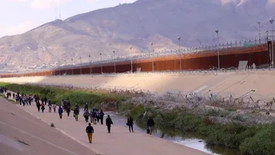 В Мексике заявили, что возведение стены на границе с США вредит отношениям  между странами