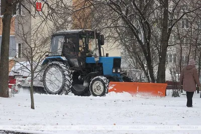 Новогодний вечерний Гродно и аллея ёлок